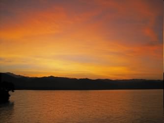 dawn Lake Kivu